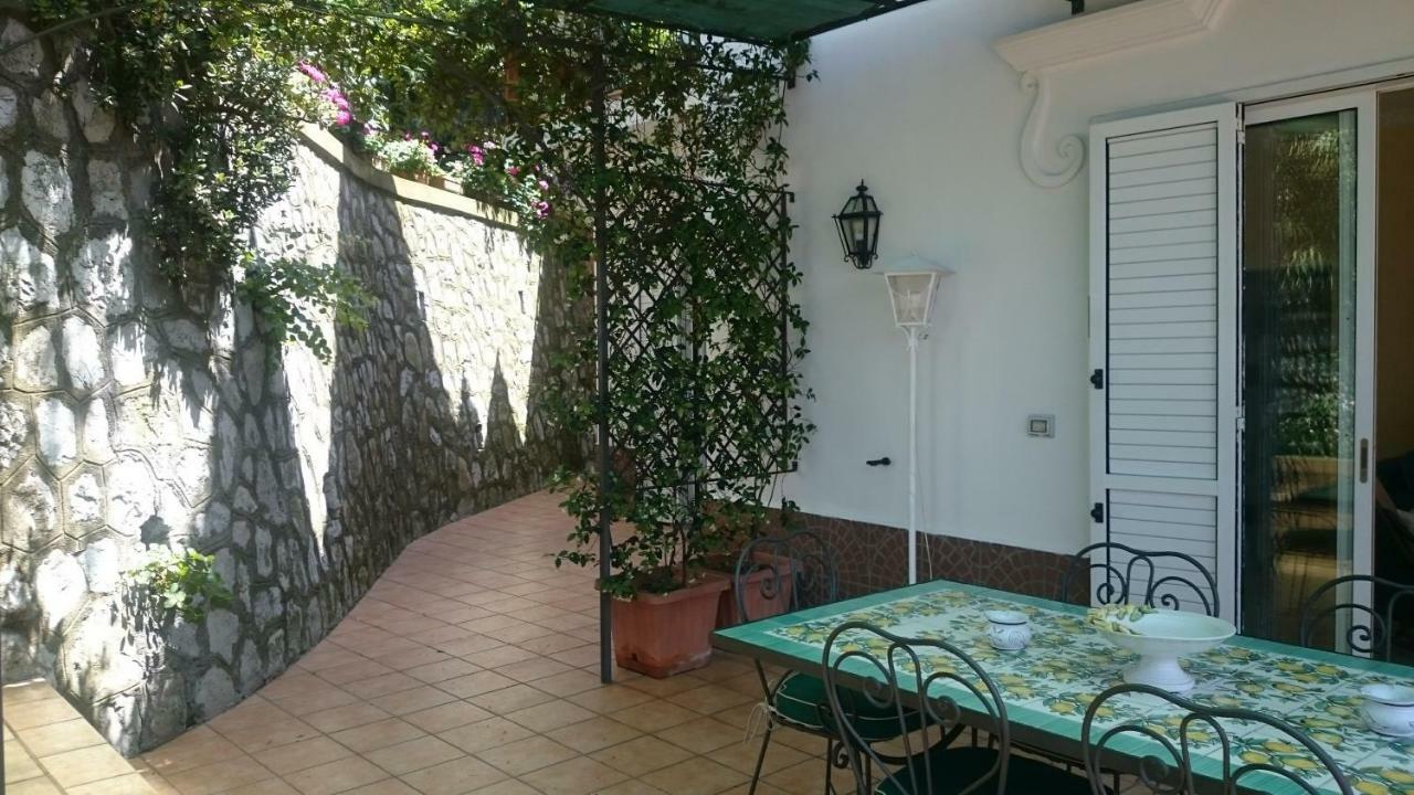 Villa L'Ulivina Sorrento Eksteriør bilde